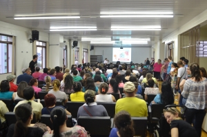 Assembleia do Sindilimp rene mais de 400 pessoas