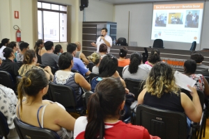 Assembleia do Sindilimp rene mais de 400 pessoas