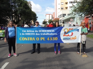 Caminhada em Defesa da Democracia