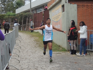 Corrida do Trabalhador rene mais de 200 atletas
