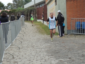 Corrida do Trabalhador rene mais de 200 atletas