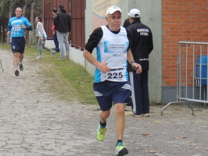 Corrida do Trabalhador rene mais de 200 atletas