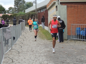 Corrida do Trabalhador rene mais de 200 atletas