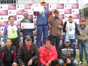 Corrida do Trabalhador rene mais de 200 atletas