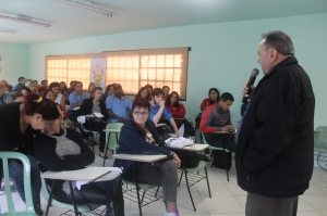 Encontro da FEEAC/RS rene sindicatos para tratar da Campanha Salarial 2015