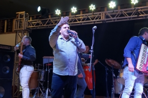 Expressiva participao da categoria marca jantar danante do Sindilimp