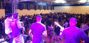 Expressiva participao da categoria marca jantar danante do Sindilimp