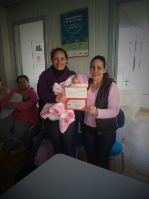 No ms de Agosto foram entregues mais 13 cheques do Beneficio Natalidade