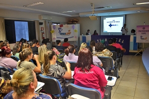Mulheres discutem defesa do SUS e autocuidado na Primavera Lils