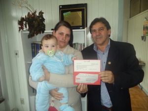 No ms de Setembro foram entregue 13 cheques do Benefcio Social Familiar