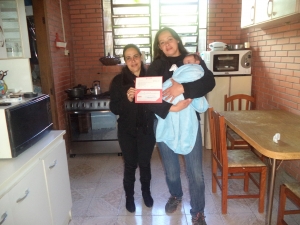 O Sindilimp entrega Benefcio Natalidade  13 mulheres