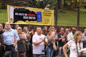 Sindilimp na defesa da Justia do Trabalho e da Democracia 