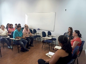 Sindilimp quer soluo para atraso nos salrios de merendeiras da Prefeitura