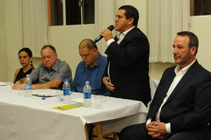 Sindilimp realiza posse da diretoria e prope resistncia