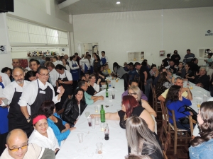 Trabalhadores comemoram o Dia do Gari 