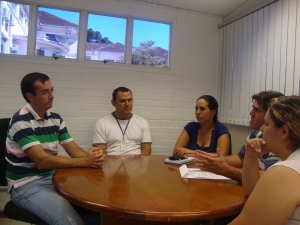 Tratativas com a Empresa Sul Service sobre Uniformes Adequados